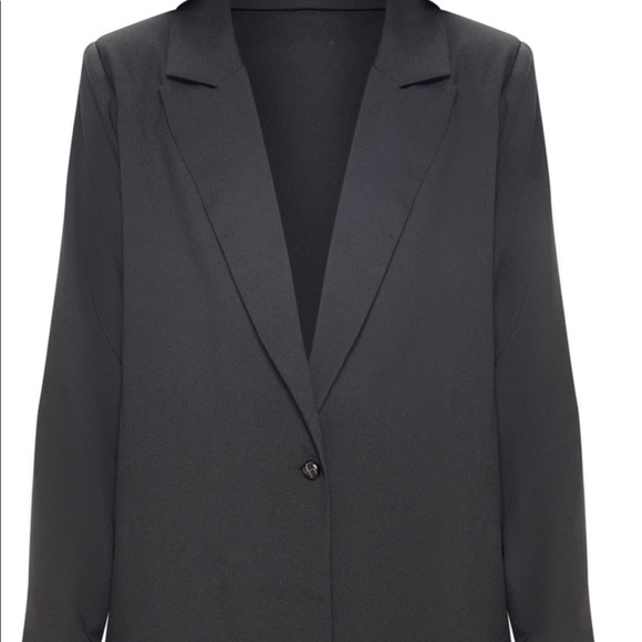 Blazer - Picture 2 of 4